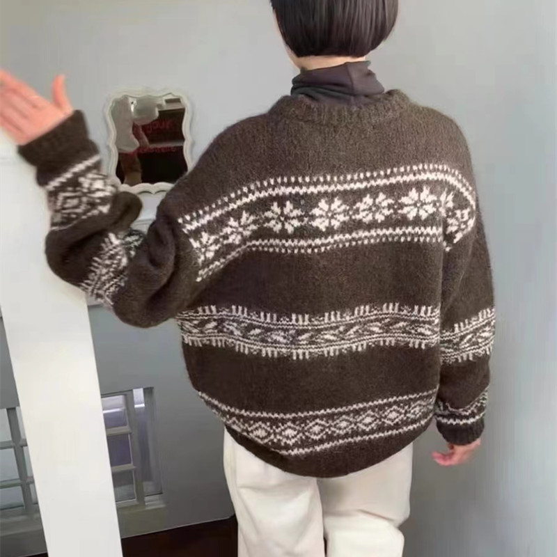 Knitted autumn and winter sweater thick christmas tops