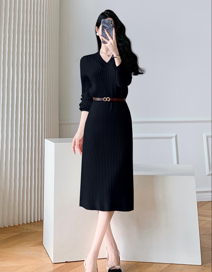 Autumn large yard V-neck knitted sweater dress for women