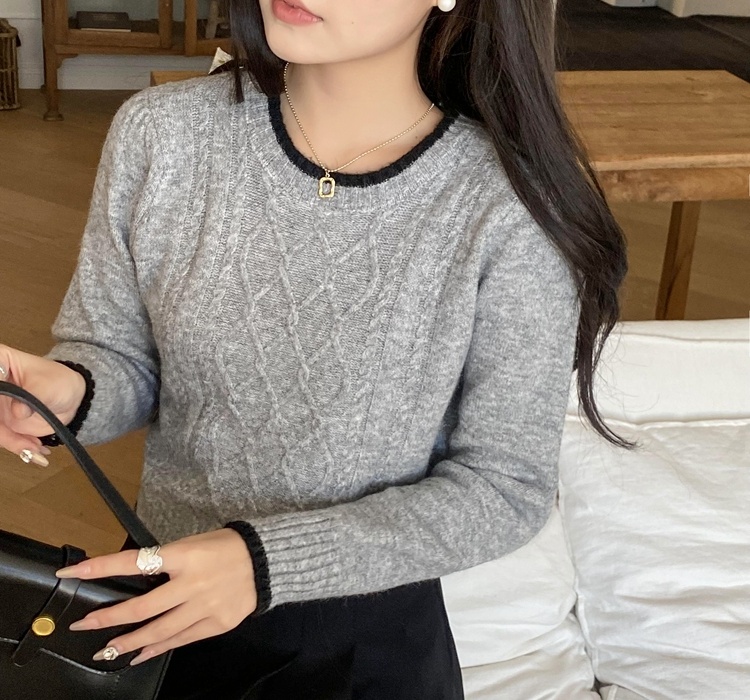 Autumn and winter short knitted tender sweater