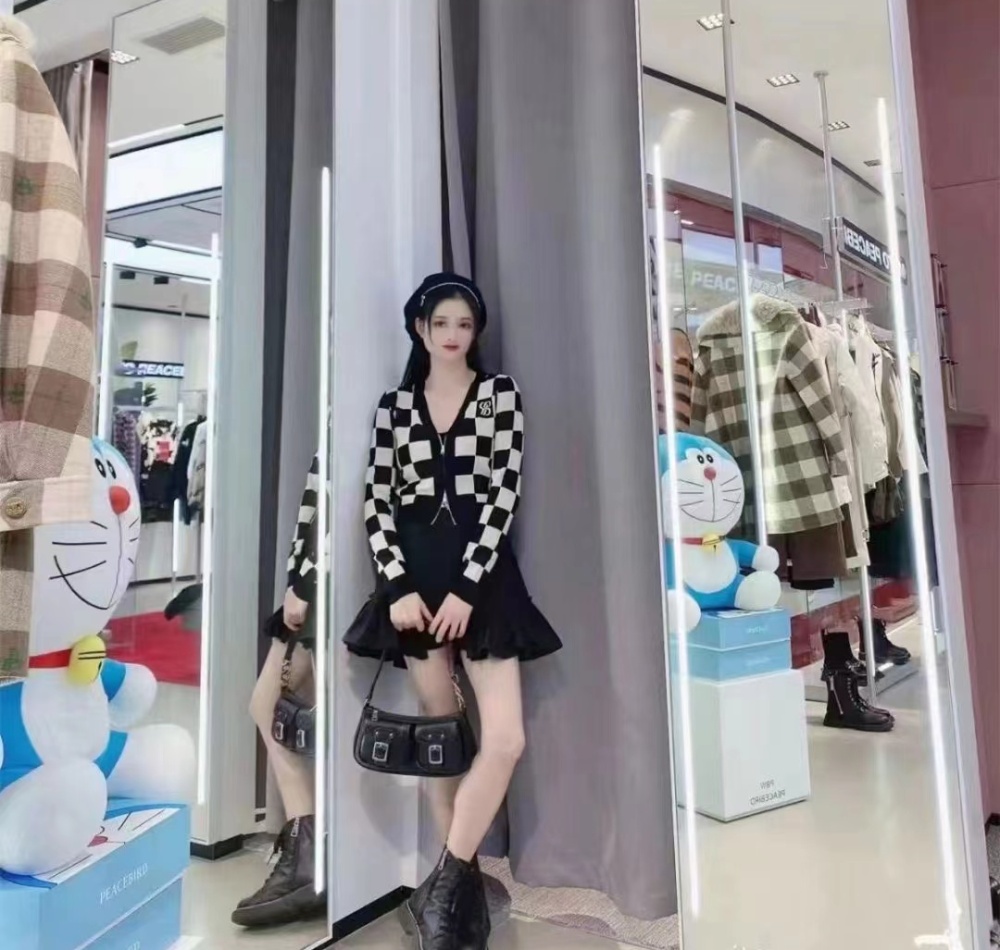 Slim short coat Korean style chessboard cardigan for women
