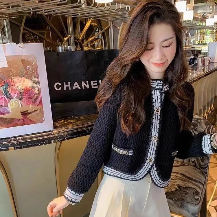 Chanelstyle autumn and winter tops knitted sweater
