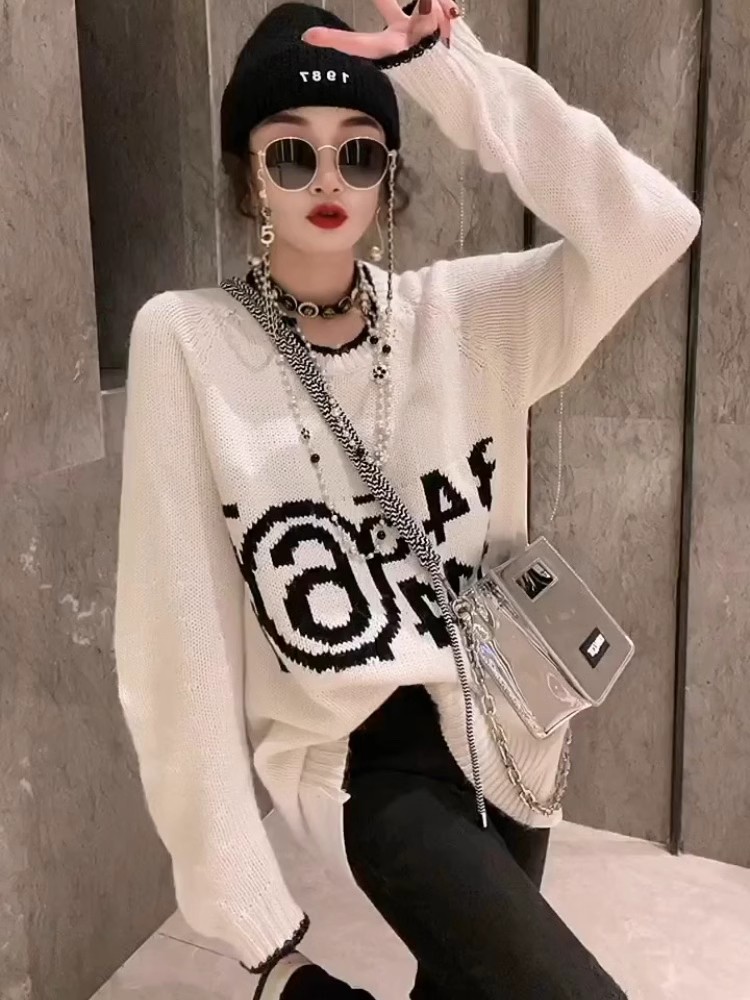 Street round neck coat loose sweater for women