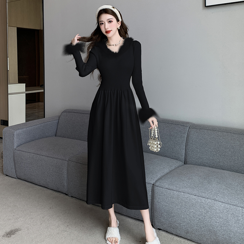 Slim pinched waist long dress knitted inside the ride dress