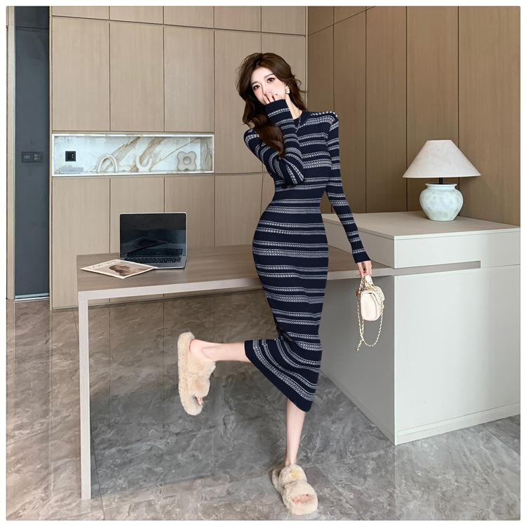 Package hip bottoming long dress stripe round neck dress