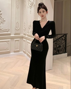 Cross V-neck long bottoming autumn and winter pinched waist dress