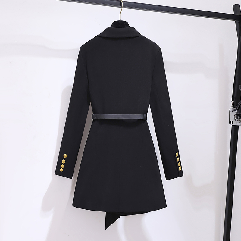 Black dress autumn and winter coat for women