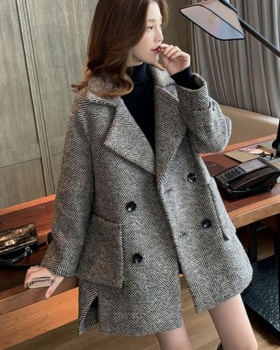 Thick overcoat long woolen coat for women