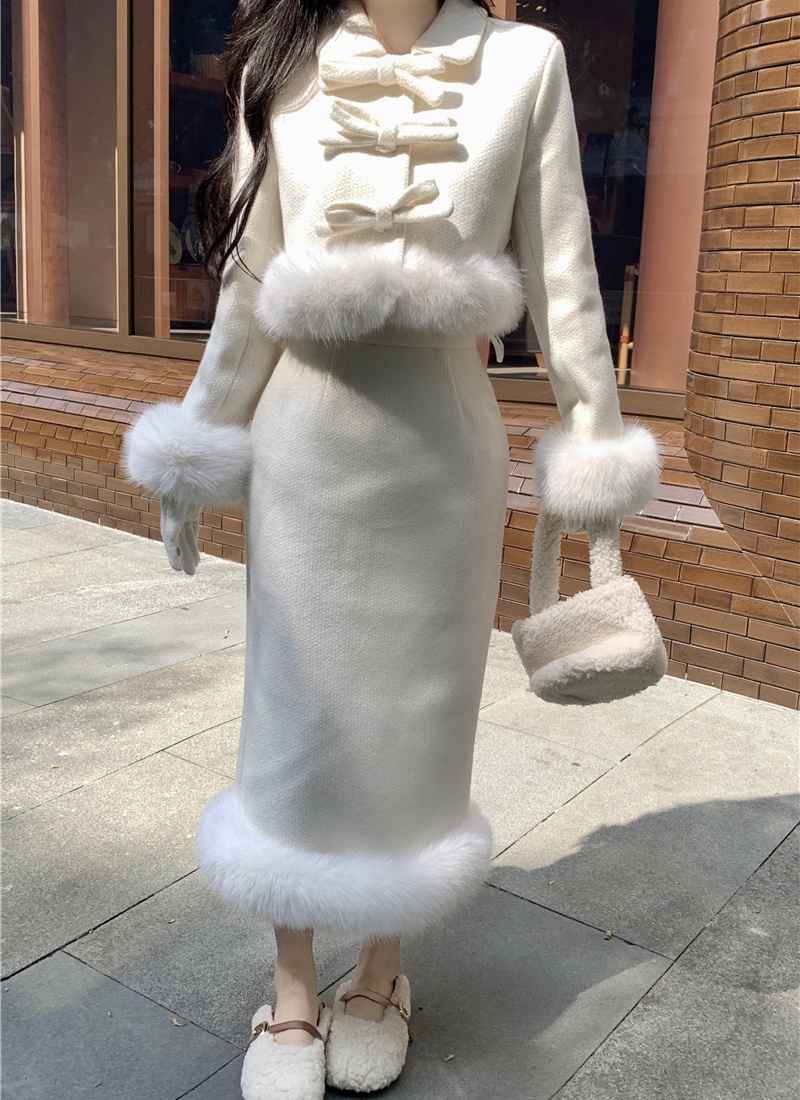 Enticement chanelstyle coat fox fur long skirt a set