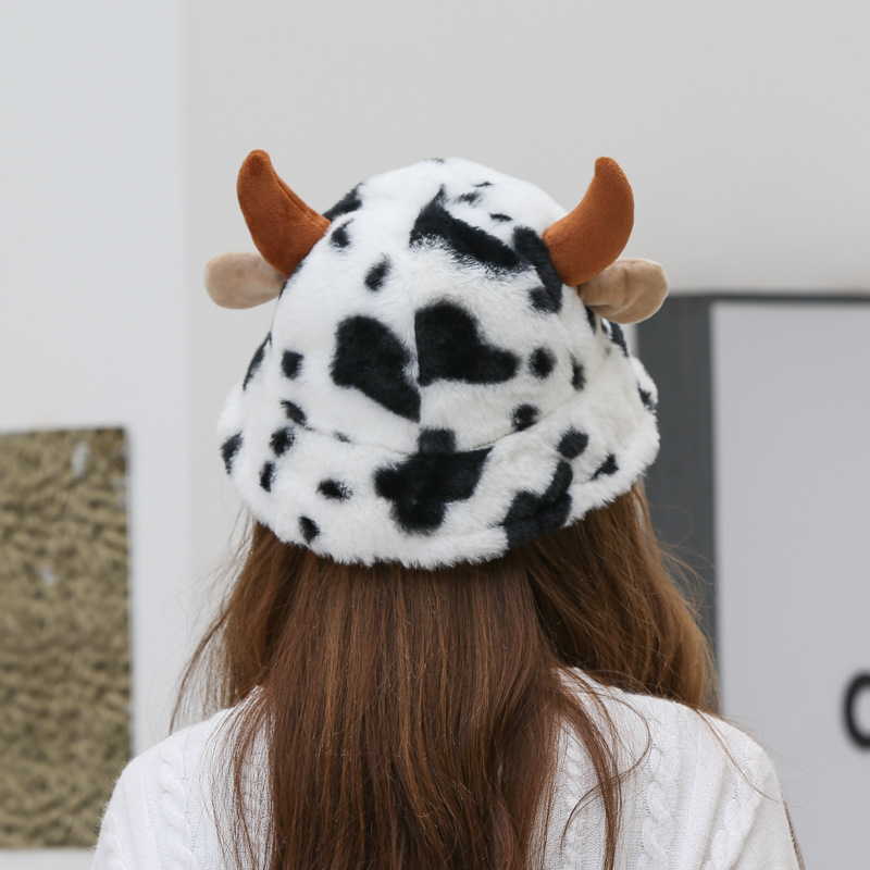 Dairy cow pattern thermal thick all-match hat for women