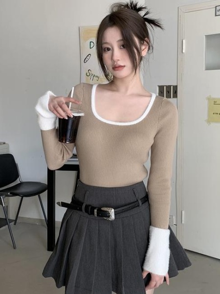 Slim mixed colors cuff knitted round neck bottoming shirt