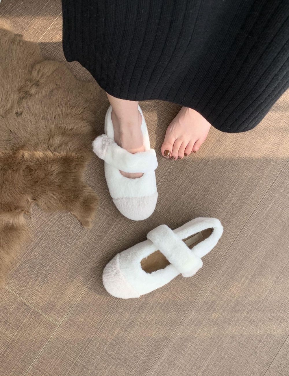 Winter plush slippers wears outside shoes for women