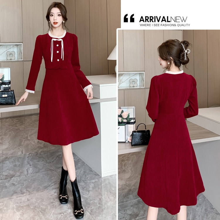 Pseudo-two show young round neck autumn and winter skirt a set