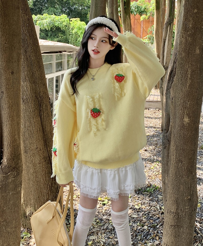 Large yard knitted tops strawberries sweater for women