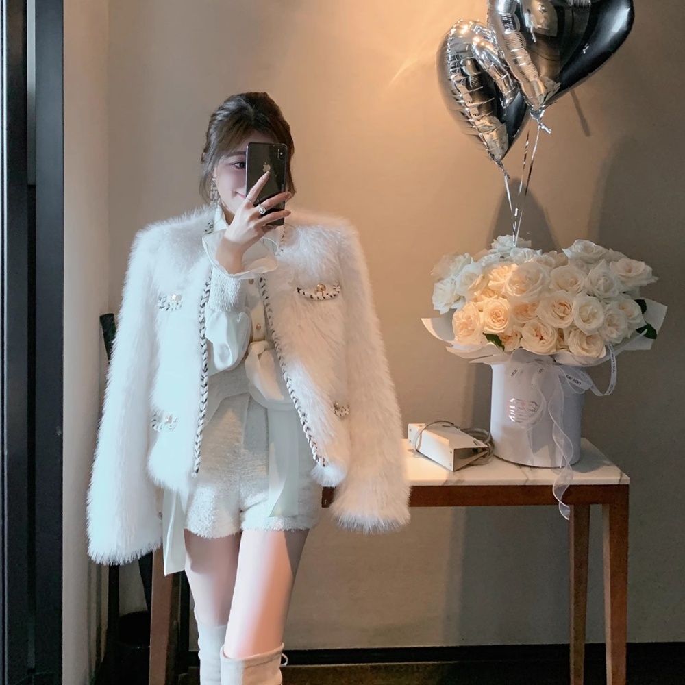 Chanelstyle white fur coat short coat for women
