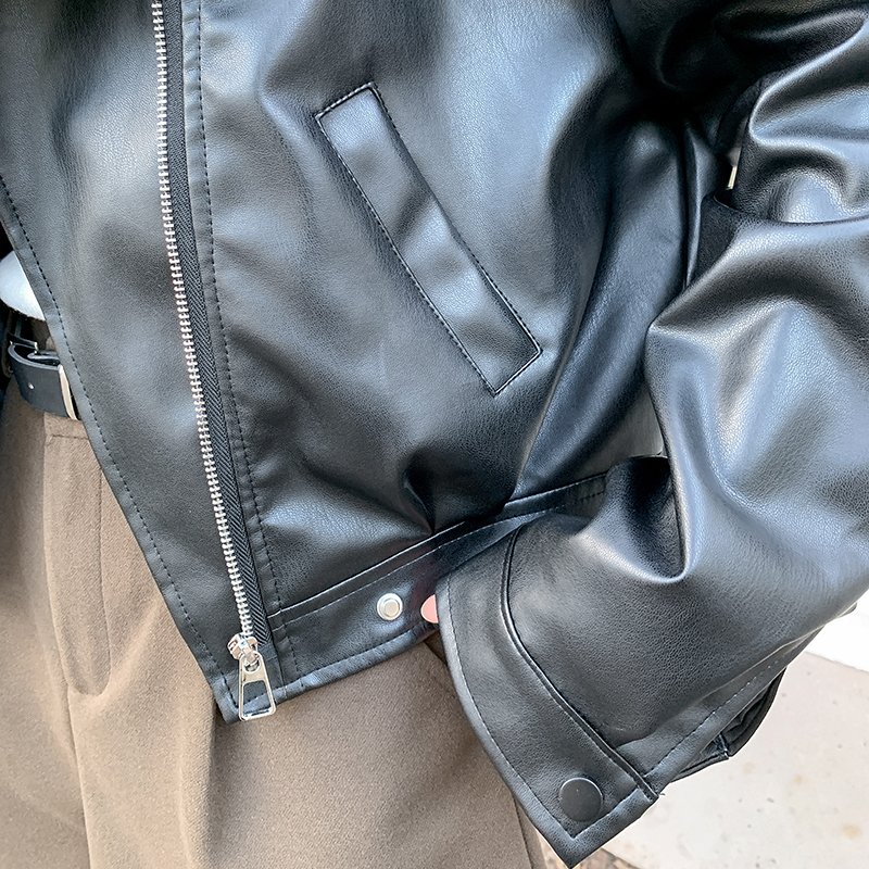 Black short zip jacket long sleeve locomotive leather coat