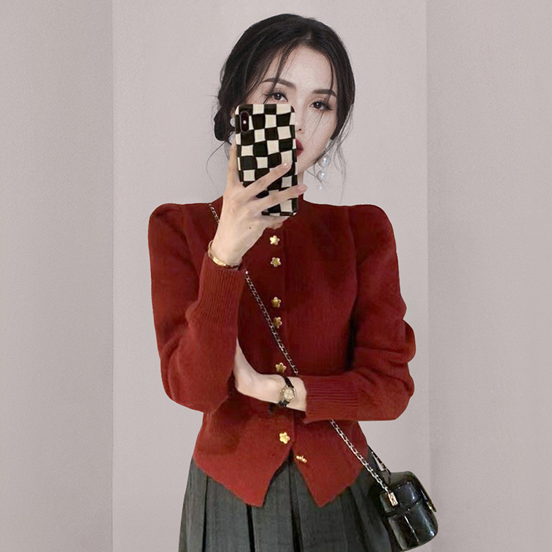 Round neck temperament stars buckle tops knitted fashion cardigan
