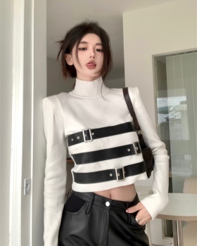 Unique small high collar sweater white bottoming shirt