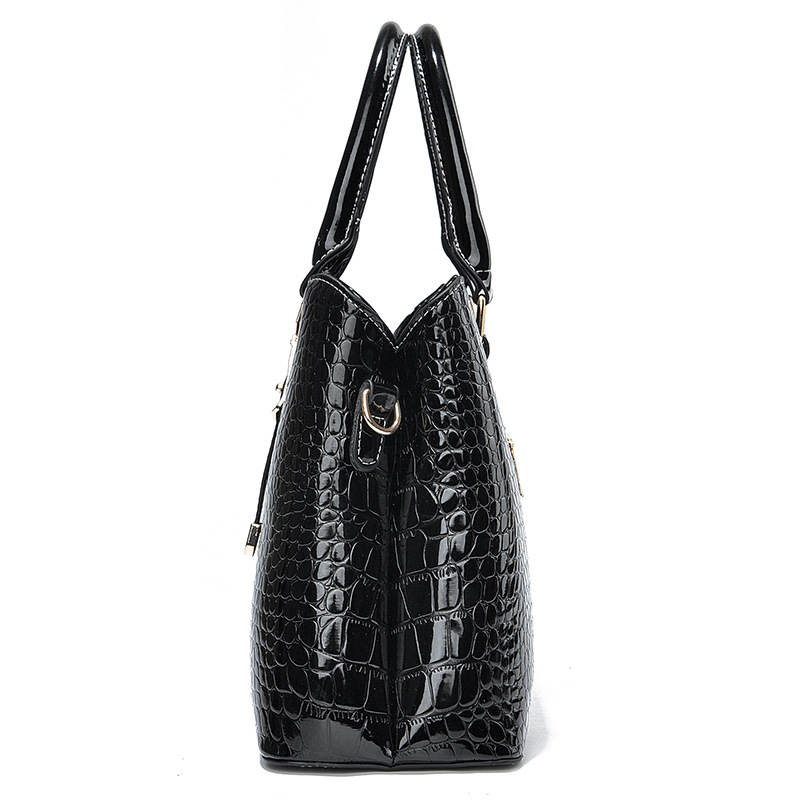 Crocodile handbag temperament messenger bag for women