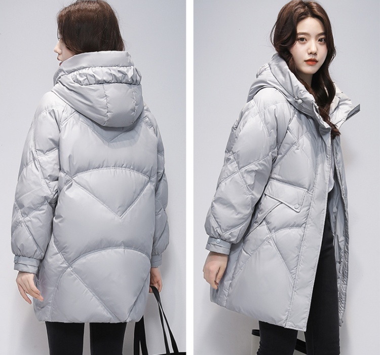 Winter loose glossy down coat long white coat