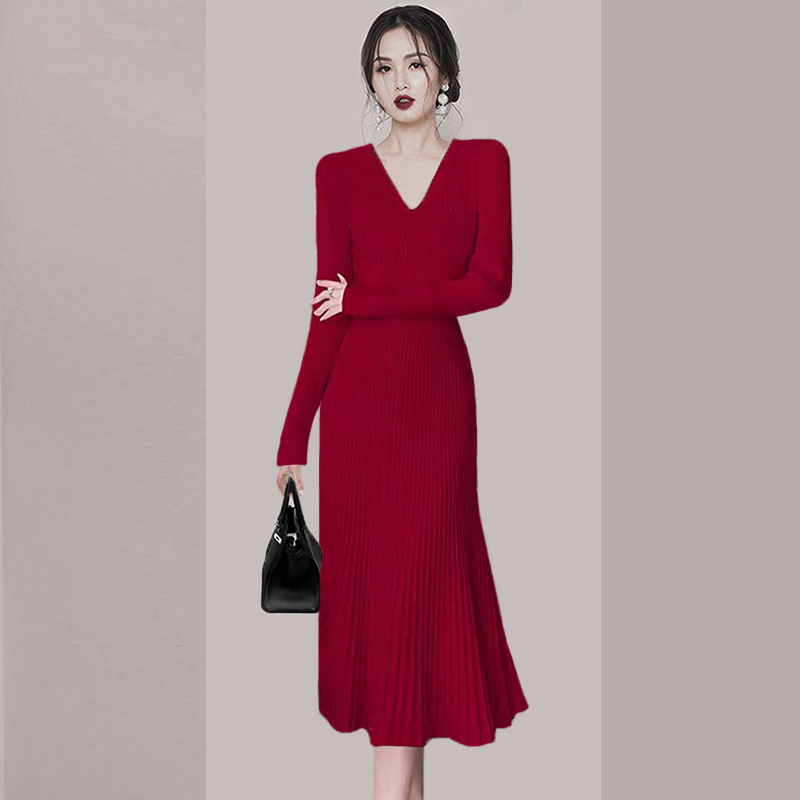 Slim bottoming dress autumn and winter sweater for women