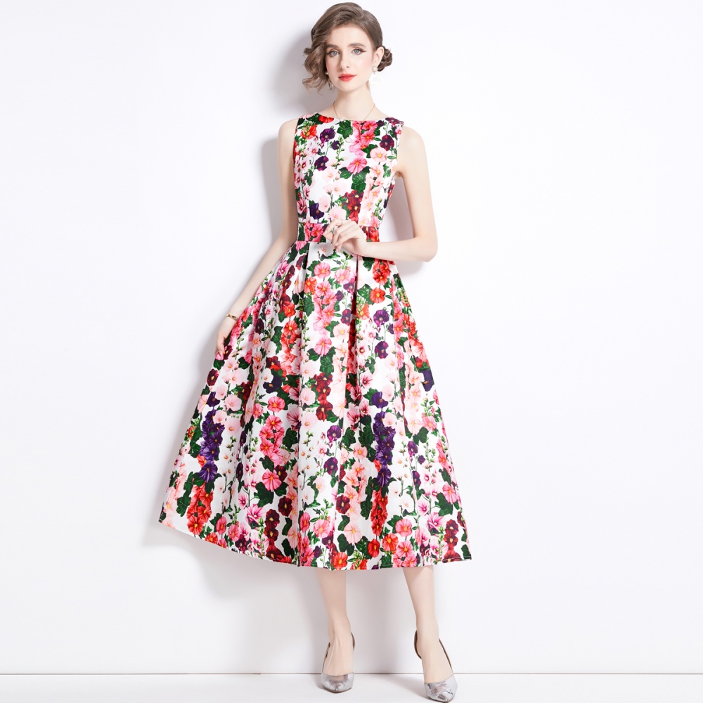 Stereoscopic sleeveless clipping pinched waist dress