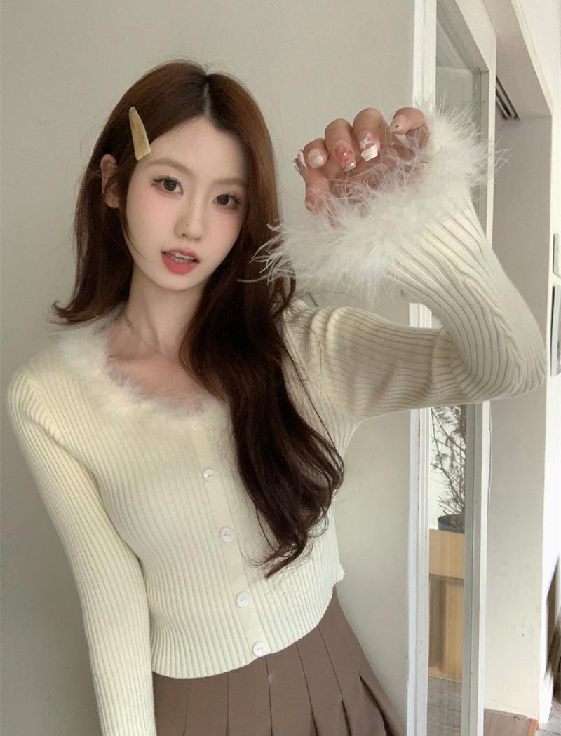 V-neck cuff feather winter slim short splice sweater