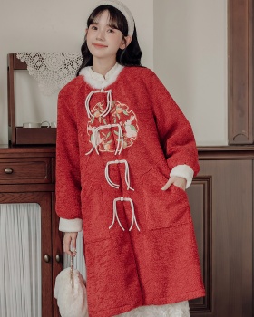 Lambs wool red overcoat embroidery cotton coat