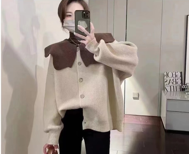 Western style doll collar sweater for women