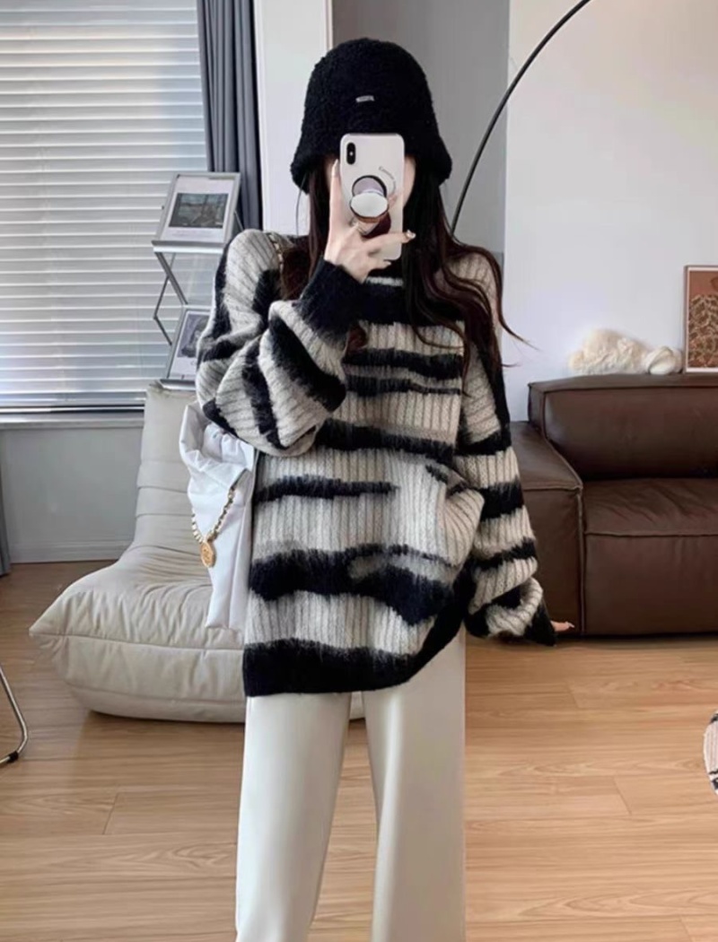 Lazy autumn retro slim temperament sweater for women