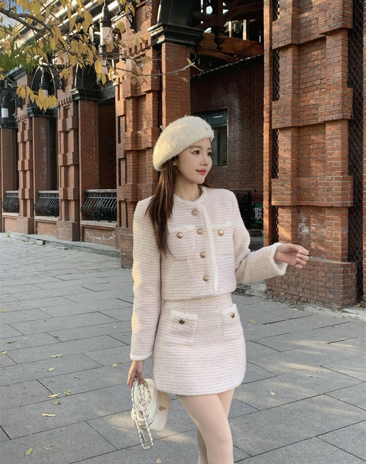 Korean style winter skirt chanelstyle coat a set
