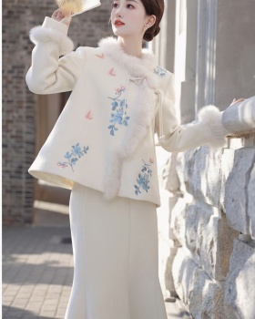Chinese style short skirt embroidery woolen coat 2pcs set