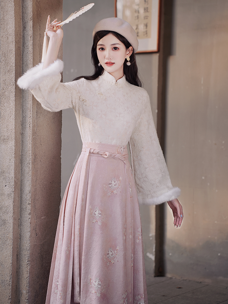 Chinese style tops plus velvet skirt 2pcs set