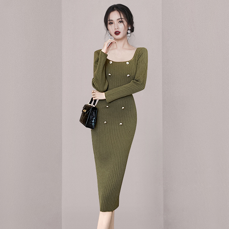 Autumn and winter double-breasted retro package hip dress