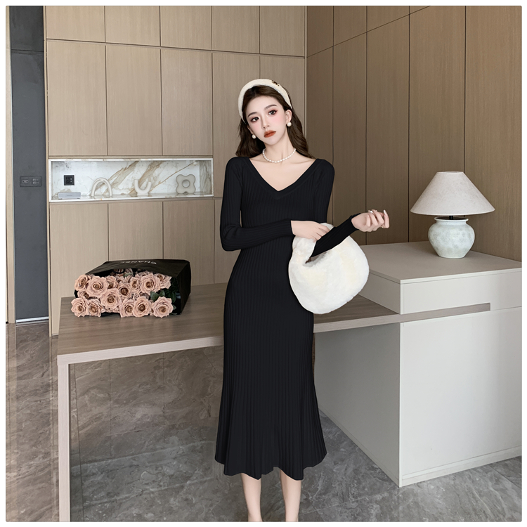 Autumn and winter ladies slim package hip long dress