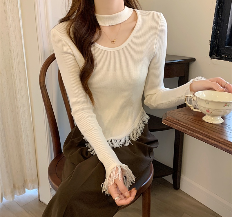 Tender clavicle tops low round neck sweater for women