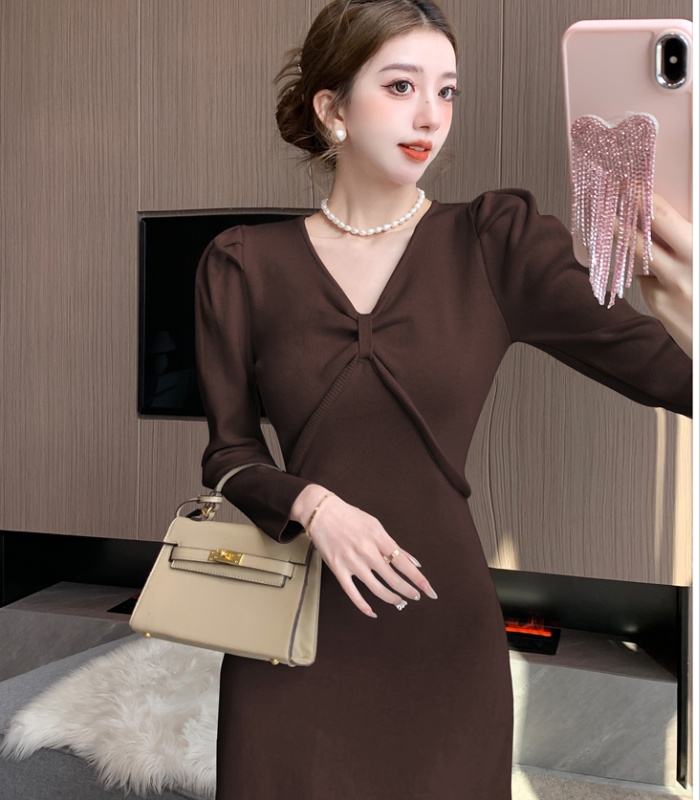 Retro autumn and winter niche exceed knee knitted dress
