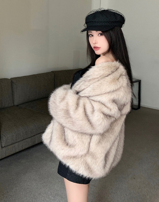 Thermal autumn and winter loose overcoat fox faux fur coat