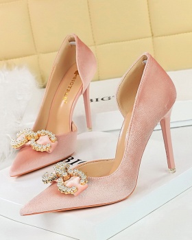 Rhinestone buckle hollow high-heeled shoes thick pearl shoes