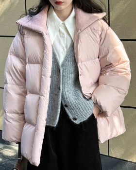 Pink thick splice down coat white knitted bread clothing