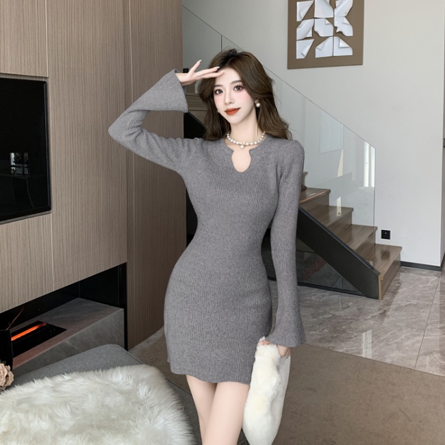 Autumn and winter T-back dress for women