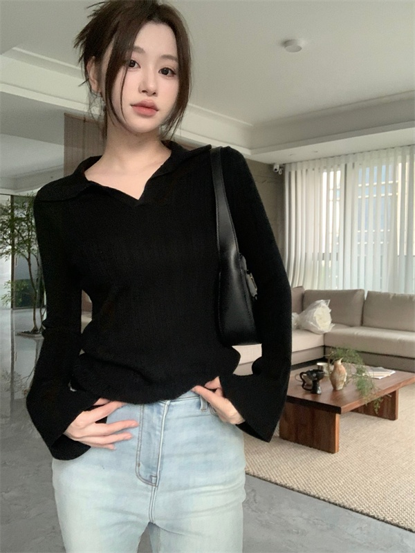 Slim black autumn and winter knitted bottoming shirt