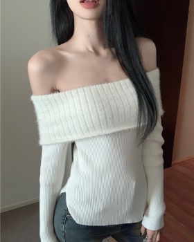 Knitted elmo bottoming shirt flat shoulder sweater for women