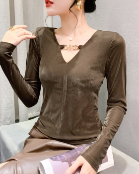 Fashion V-neck long sleeve bottoming shirt for women