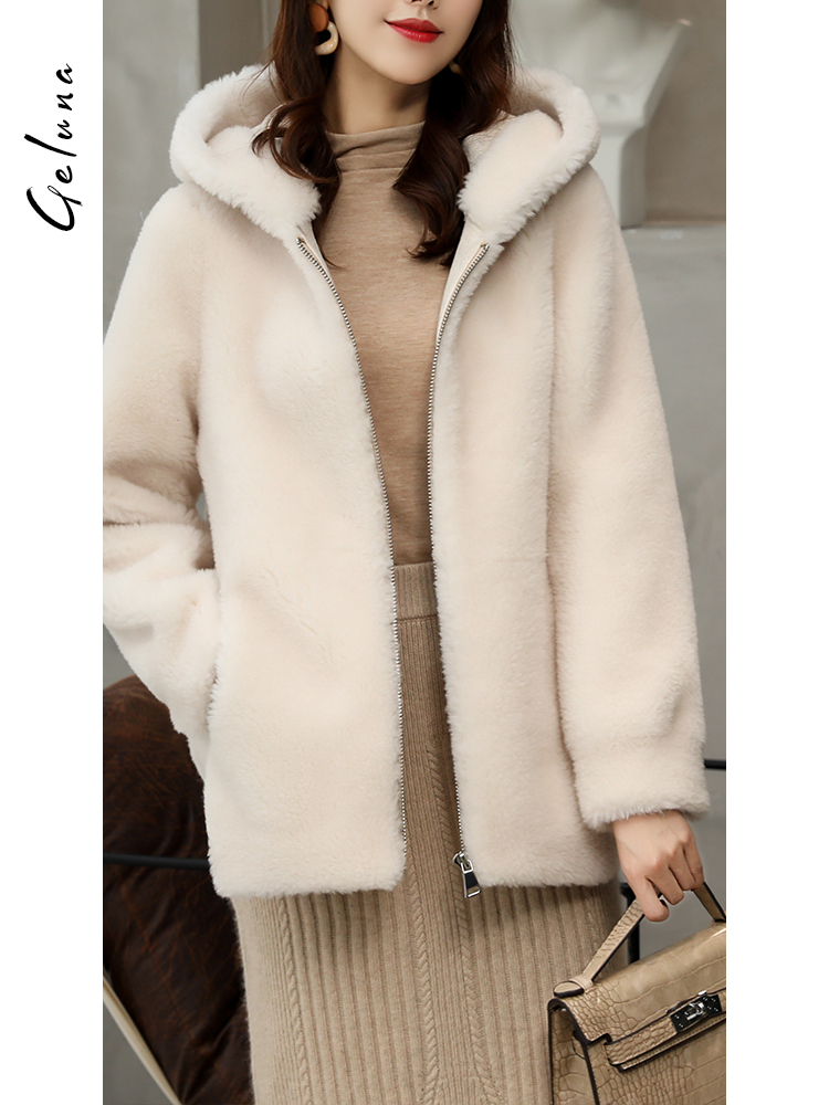 Wool autumn and winter fur coat long hooded overcoat