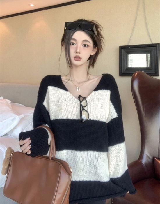 Korean style V-neck slim mixed colors loose stripe sweater