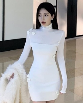 Slim autumn and winter white splice high collar dress