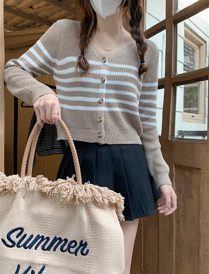 V-neck knitted sweater mixed colors coat for women