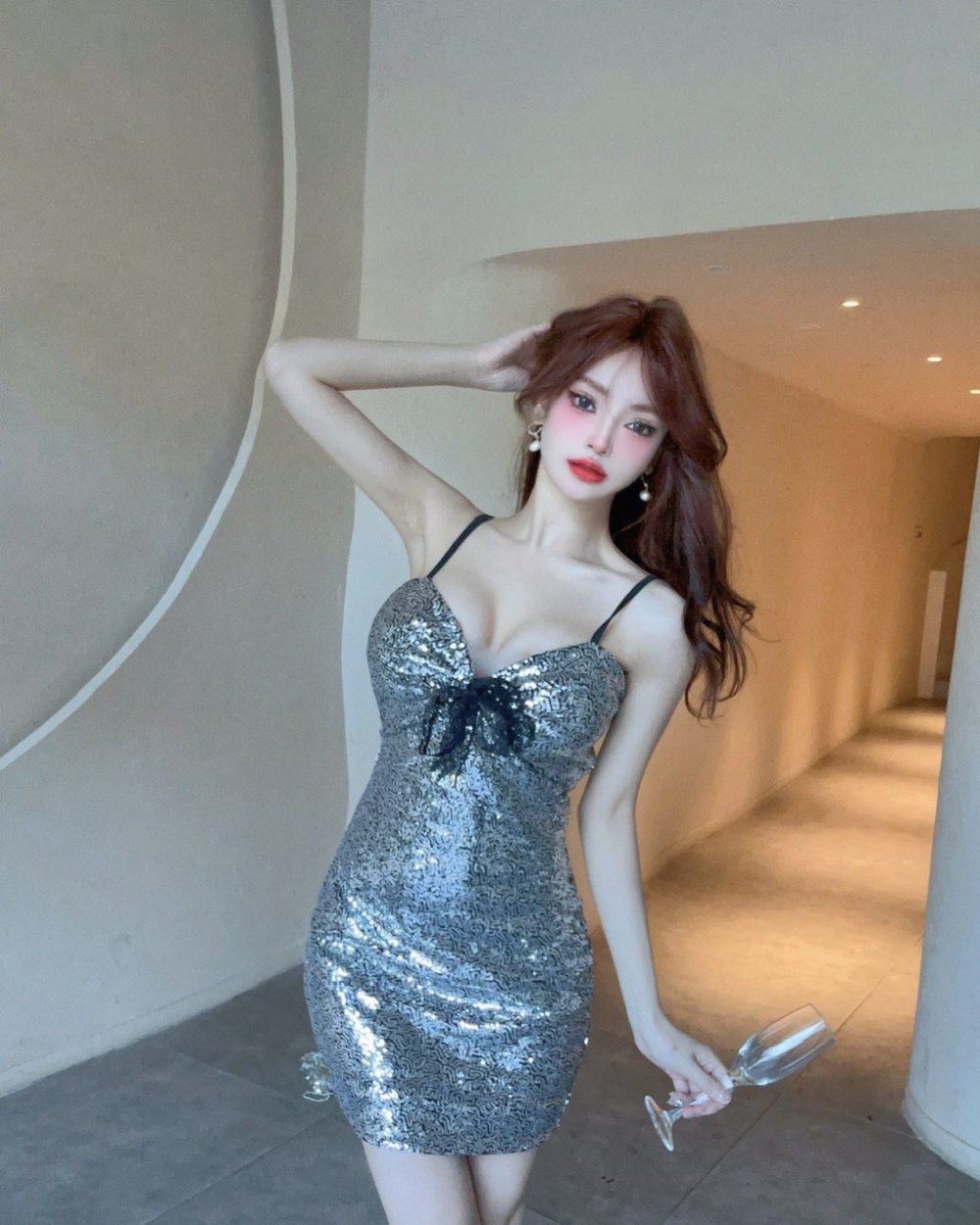 V-neck little sexy all-match sequins Western style slim bow dress