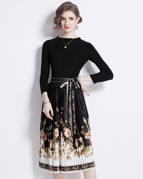 Printing fashion autumn and winter knitted dress