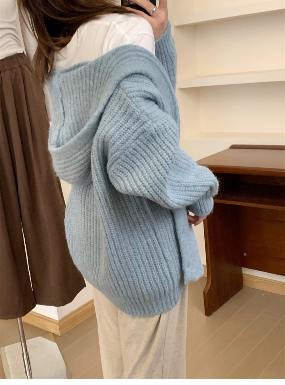 Autumn and winter cardigan wears outside sweater for women